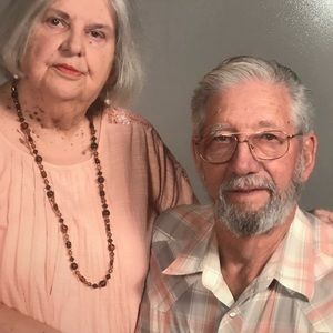 Meet your Posher, Loretta